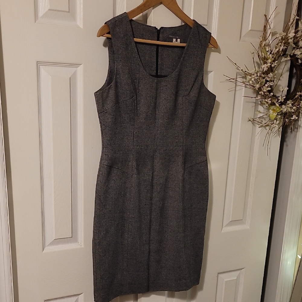 Elegant Gray Sleeveless Dress